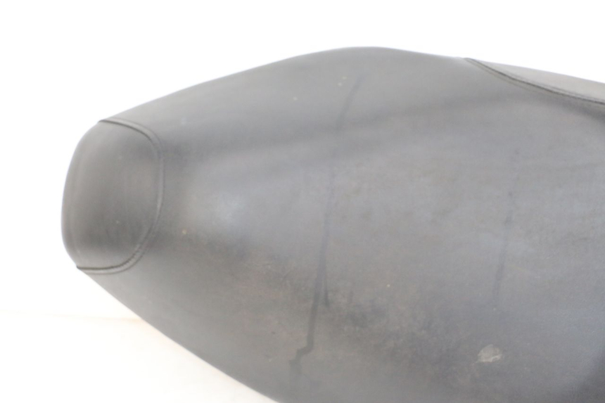 photo de SIEDZENIE SYM ORBIT III 3 4T 50 (2018 - 2021) - Zoom stanu zużycia