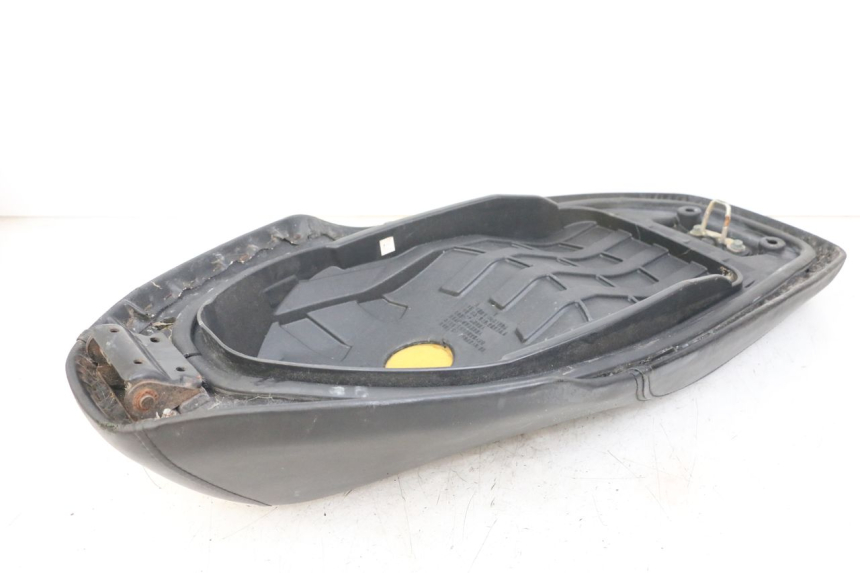 photo de SIEDZENIE SYM ORBIT III 3 4T 50 (2018 - 2021) - Część sprawdzona