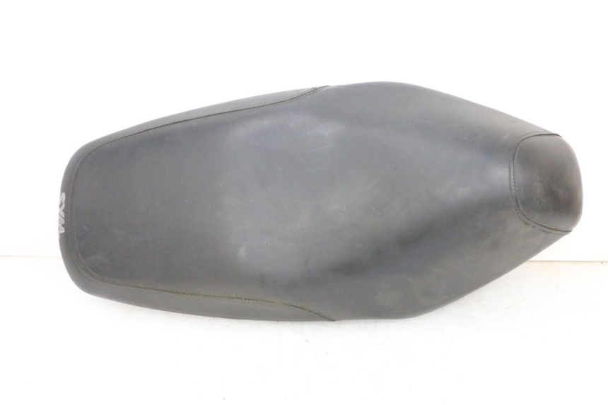 photo de SIEDZENIE SYM ORBIT III 3 4T 50 (2018 - 2021) - Widok główny