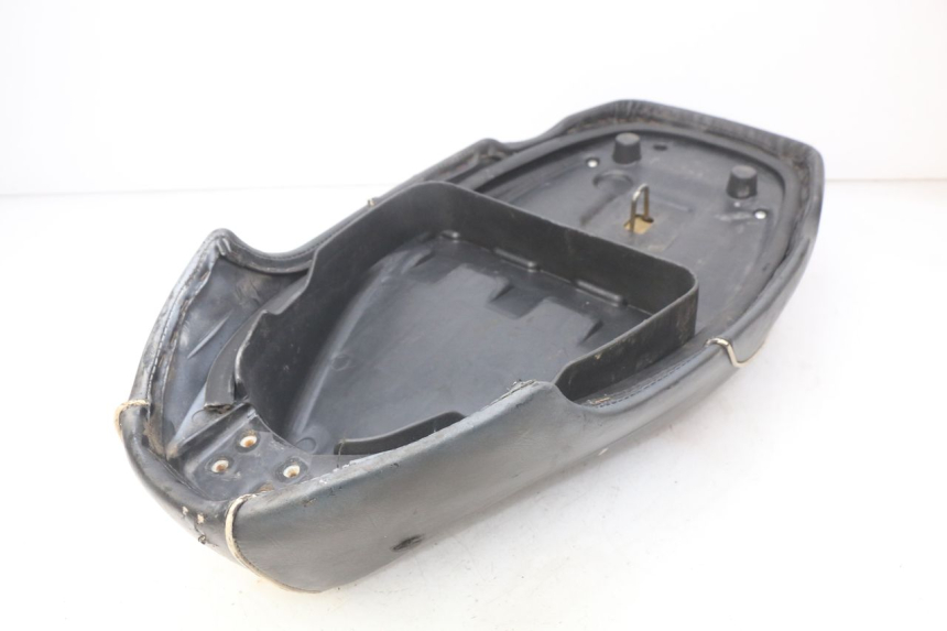 photo de SIEDZENIE TNT MOTOR OTTO 2T 50 (2012 - 2018) - Zoom stanu zużycia