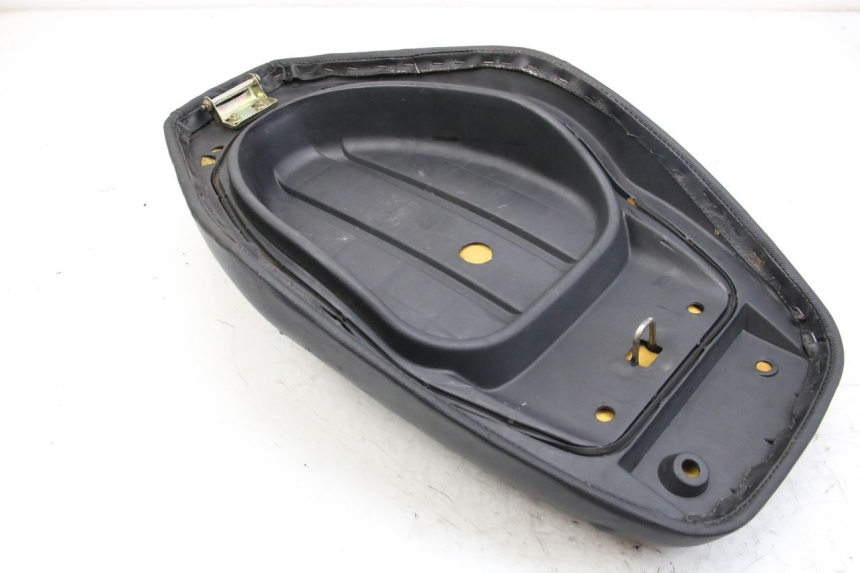 photo de SIEDZENIE IMF INDUSTRIE PACH 4T 50 (2009 - 2018) - Zbliżenie komponentów