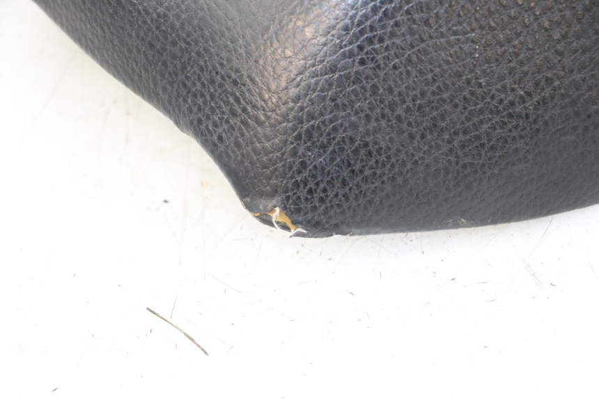 photo de SIEDZENIE HONDA PCX (JF28) 125 (2009 - 2011) - Punkty mocowania