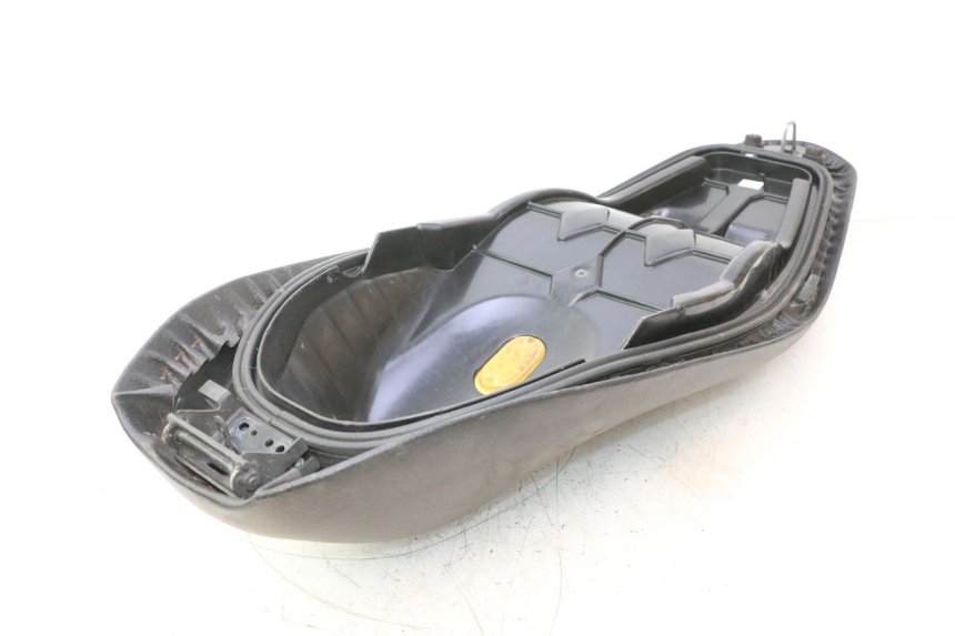 photo de SIEDZENIE HONDA PCX (JF28) 125 (2009 - 2011) - Punkty mocowania