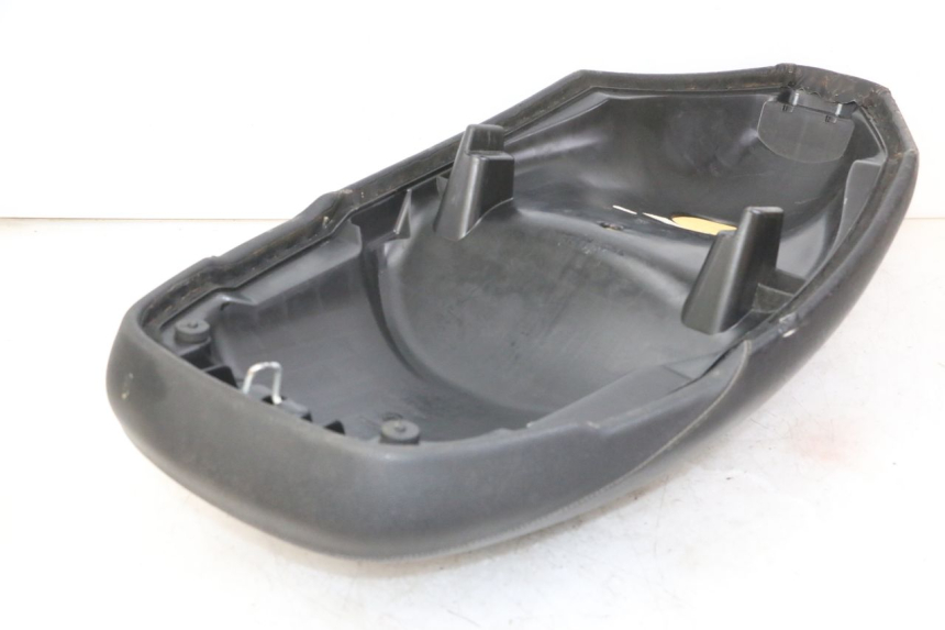 photo de SIEDZENIE PEUGEOT CITYSTAR 2T 50 (2018 - 2021) - Szczegóły charakterystyczne