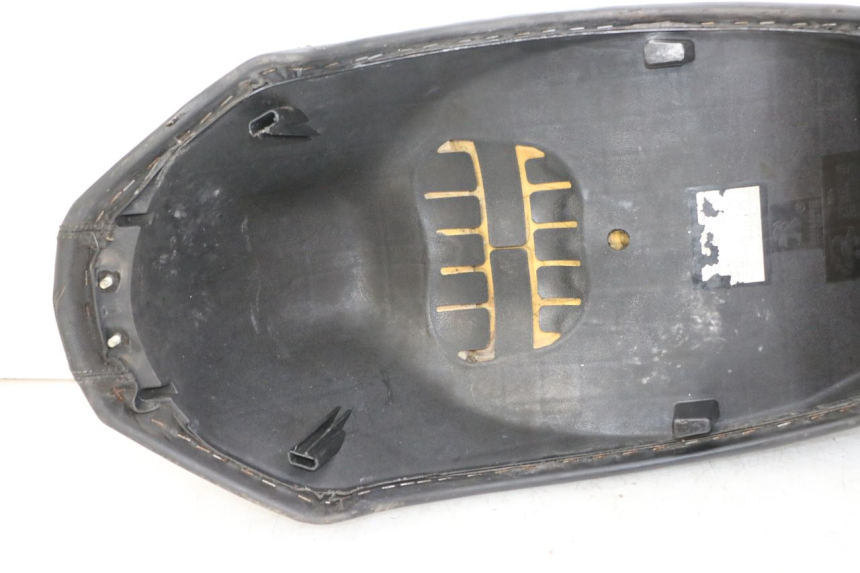 photo de SIEDZENIE PEUGEOT KISBEE 2T 50 (2010 - 2017) - Kontrola wizualna