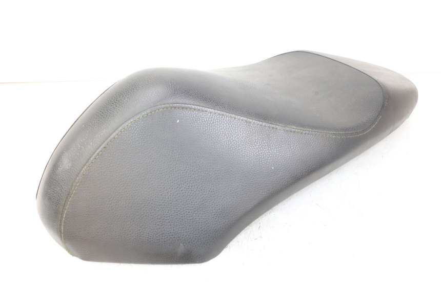 photo de SIEDZENIE PEUGEOT KISBEE 4T 50 (2018 - 2022) - Zoom stanu zużycia