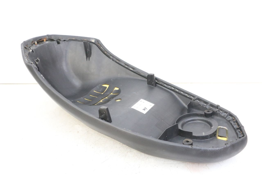 photo de SIEDZENIE PEUGEOT KISBEE 4T 50 (2018 - 2022) - Część sprawdzona