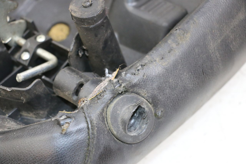 photo de SIEDZENIE PEUGEOT LUDIX 50 (2008 - 2017) - Oznaczenia i referencje