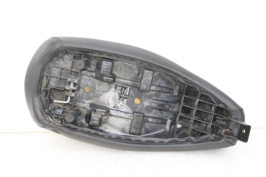 photo de SIEDZENIE PEUGEOT LUDIX 50 (2005 - 2007) - Szczegóły charakterystyczne