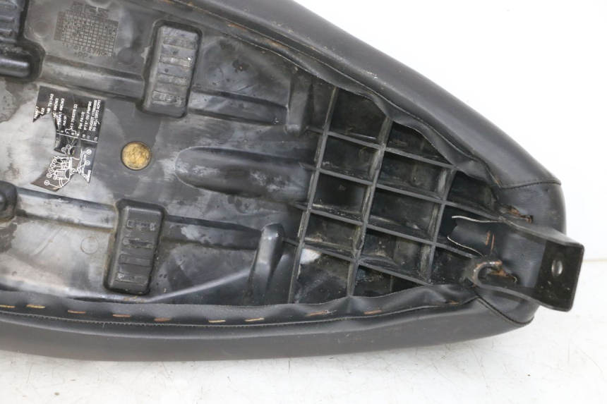 photo de SIEDZENIE PEUGEOT LUDIX 50 (2005 - 2007) - Oznaczenia i referencje