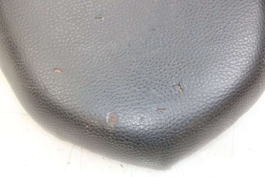 photo de SIEDZENIE PEUGEOT STREETZONE 4T 50 (2018 - 2023) - Zbliżenie techniczne