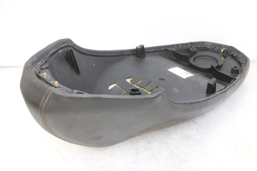 photo de SIEDZENIE PEUGEOT STREETZONE I 2T 50 (2018 - 2020) - Punkty mocowania