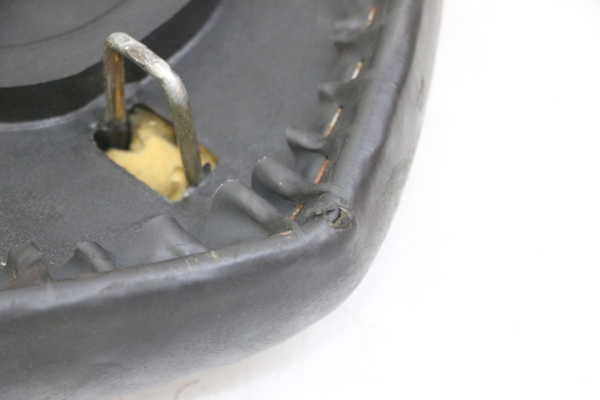 photo de SIEDZENIE PEUGEOT STREETZONE I 2T 50 (2018 - 2020) - Oznaczenia i referencje