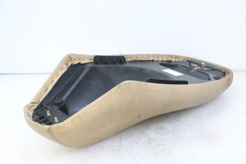 photo de SIEDZENIE PEUGEOT VIVACITY 125 (2010 - 2017) - Szczegóły charakterystyczne