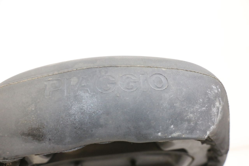 photo de SIEDZENIE PIAGGIO NEW TYPHOON 50 (2010 - 2017) - Inny kąt widzenia