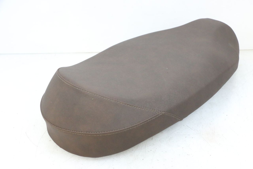 photo de SIEDZENIE EFUN PUSA 1 - Szczegóły charakterystyczne