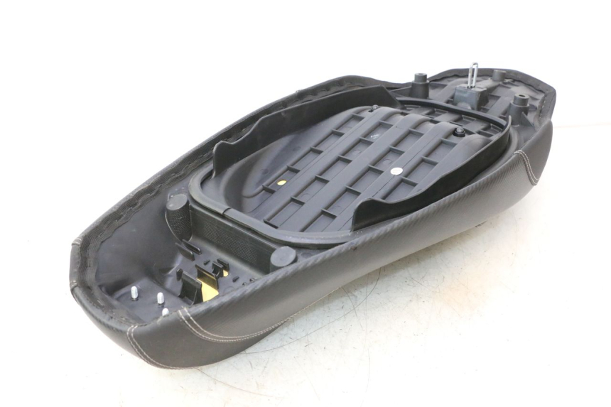 photo de SIODŁO JM MOTORS R-MAX TECH 50 (2024 - 2026) - Zoom stanu zużycia