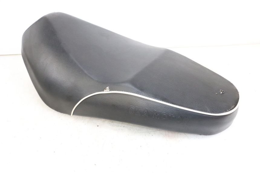 photo de SIEDZENIE EUROCKA R8 4T 50 (2013 - 2022) - Zoom stanu zużycia