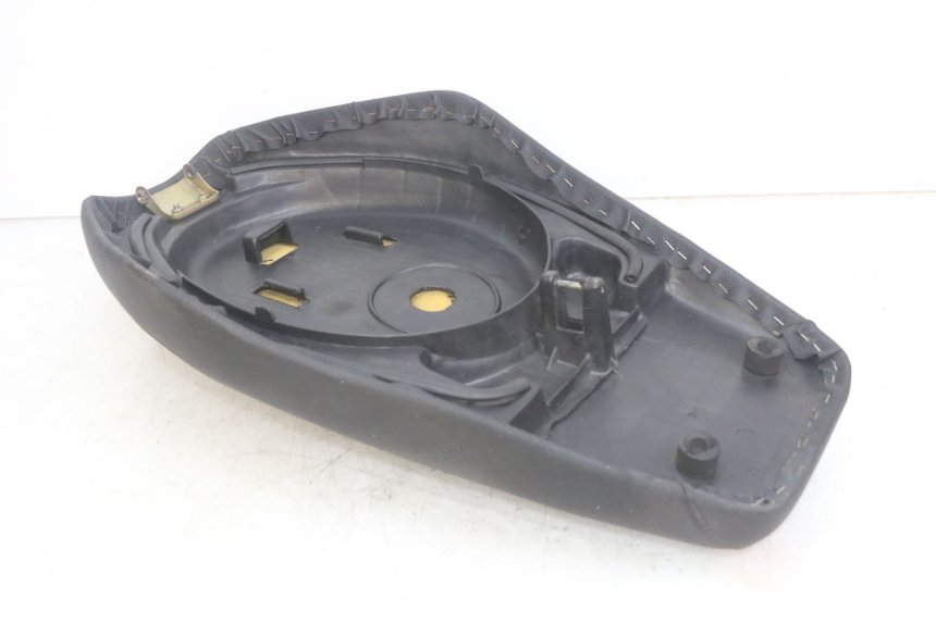 photo de SIEDZENIE RIDE RACE 2T 50 (2012 - 2017) - Stan powierzchni