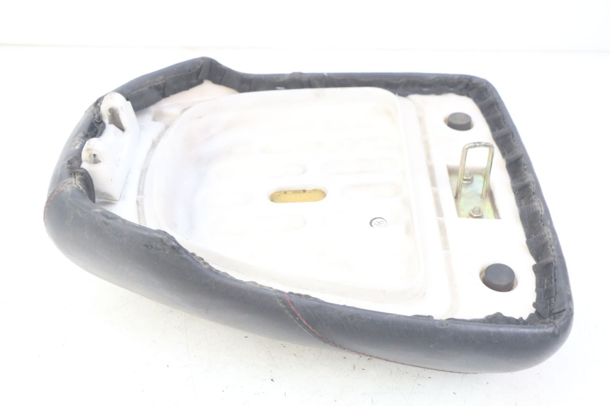 photo de SIEDZENIE RED ELECTRIC RED E PRO 1 (2017 - 2019) - Zbliżenie techniczne