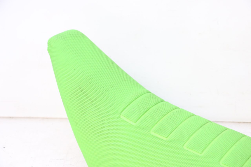 photo de SIEDZENIE APOLLO RFZ 125 - Zbliżenie komponentów