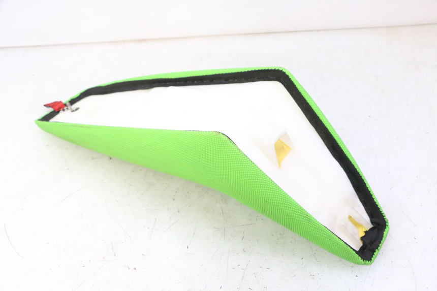 photo de SIEDZENIE APOLLO RFZ 125 - Zbliżenie techniczne