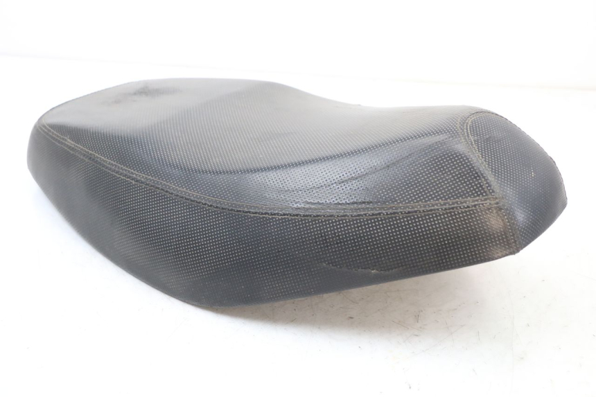 photo de SIEDZENIE TNT MOTOR ROMA 10' 2T 50 (2011 - 2018) - Zbliżenie techniczne