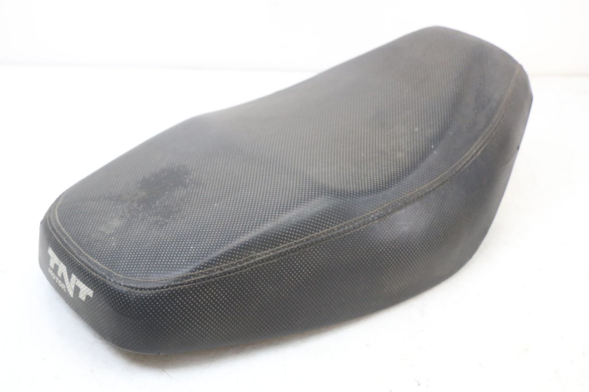 photo de SIEDZENIE TNT MOTOR ROMA 10' 2T 50 (2011 - 2018) - Punkty mocowania