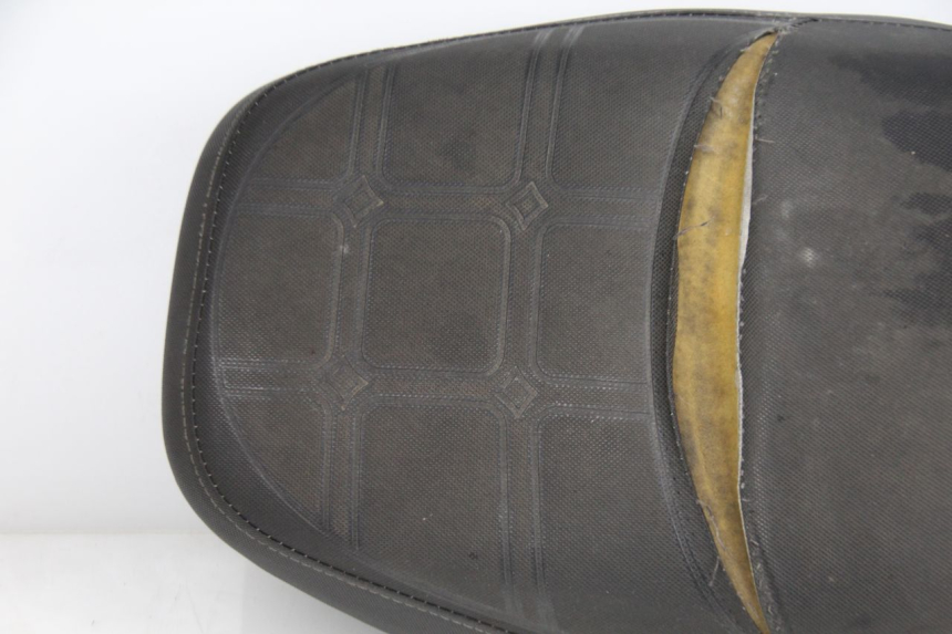 photo de SIEDZENIE TNT MOTOR ROMA 10' 4T 50 (2007 - 2018) - Inny kąt widzenia