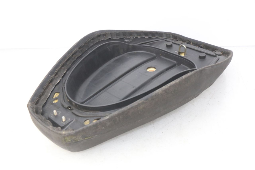 photo de SIEDZENIE TNT MOTOR ROMA 10' 4T 50 (2007 - 2018) - Szczegół części