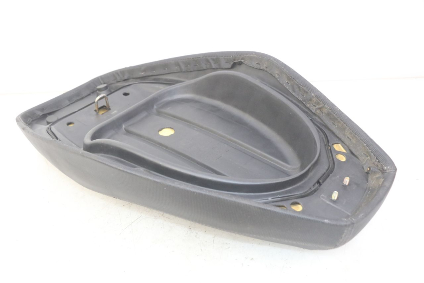 photo de SIEDZENIE TNT MOTOR ROMA 10' 4T 50 (2019 - 2022) - Punkty mocowania