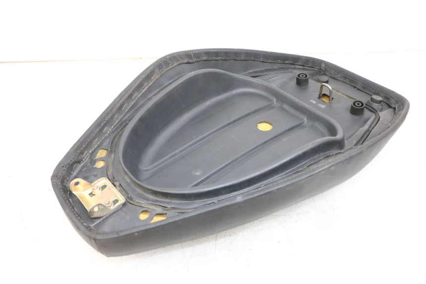 photo de SIEDZENIE TNT MOTOR ROMA 10' 4T 50 (2019 - 2022) - Inny kąt widzenia