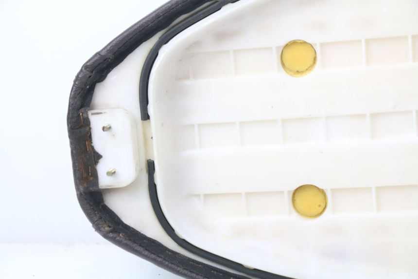 photo de SIEDZENIE TURBHO RP 50 (2018 - 2022) - Szczegóły charakterystyczne