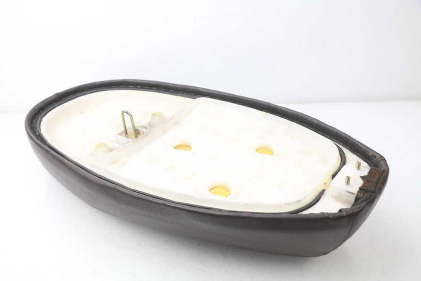 photo de SIEDZENIE TURBHO RP 50 (2018 - 2022) - Stan powierzchni