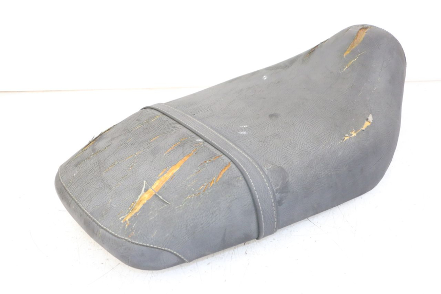 photo de SIEDZENIE GILERA RUNNER LC 50 (1997 - 1998) - Punkty mocowania