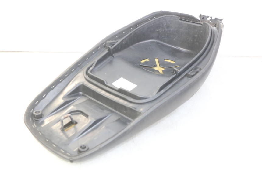 photo de SIEDZENIE GILERA RUNNER SP 50 (2009 - 2017) - Szczegóły charakterystyczne