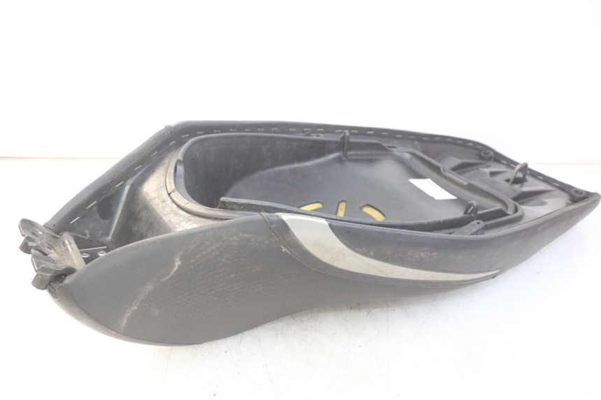 photo de SIEDZENIE GILERA RUNNER SP 50 (2009 - 2017) - Oznaczenia i referencje