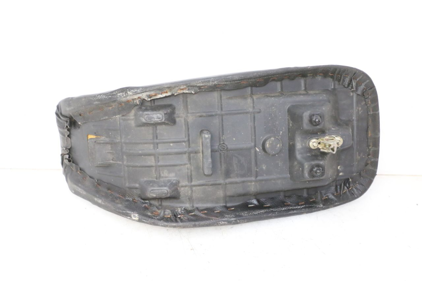 photo de SIEDZENIE HYTRACK S 150 (2003 - 2011) - Punkty mocowania