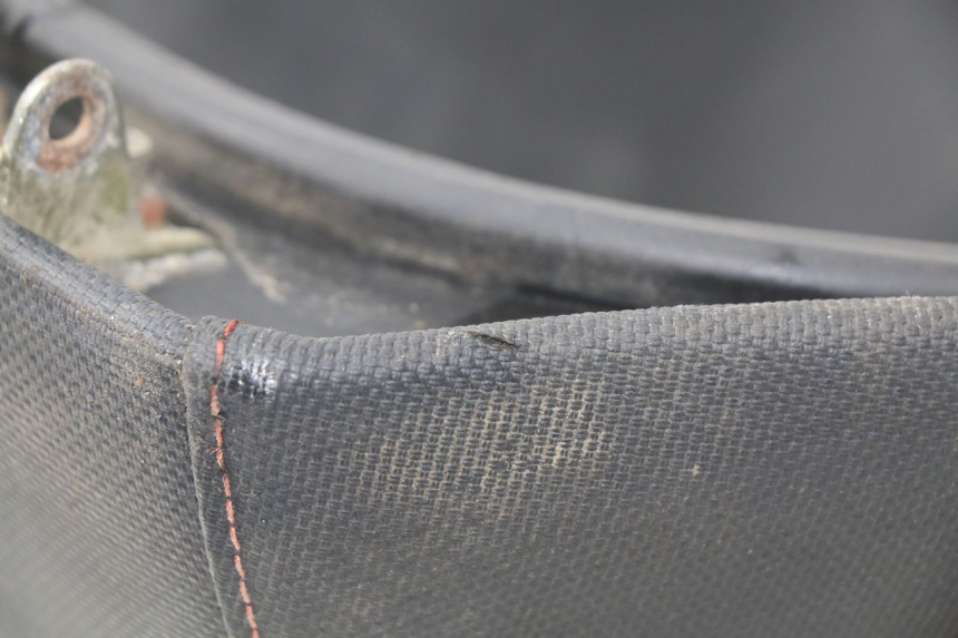 photo de SIEDZENIE DAELIM S4 50 (2010 - 2015) - Stan powierzchni