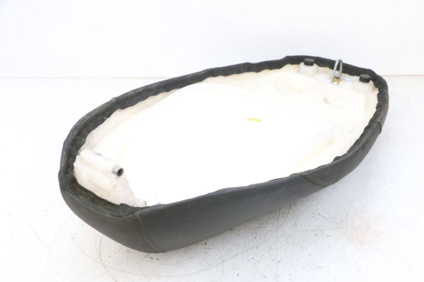 photo de SIEDZENIE JM MOTORS SANTANA 50 (2014 - 2023) - Inny kąt widzenia