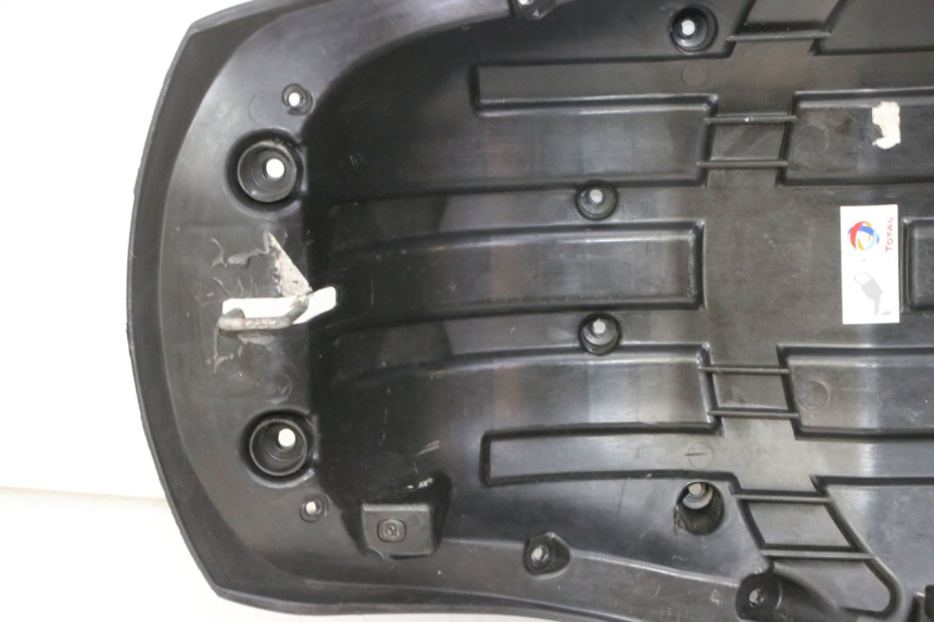 photo de SIEDZENIE PEUGEOT SATELIS 125 (2013 - 2018) - Alternatywny kąt