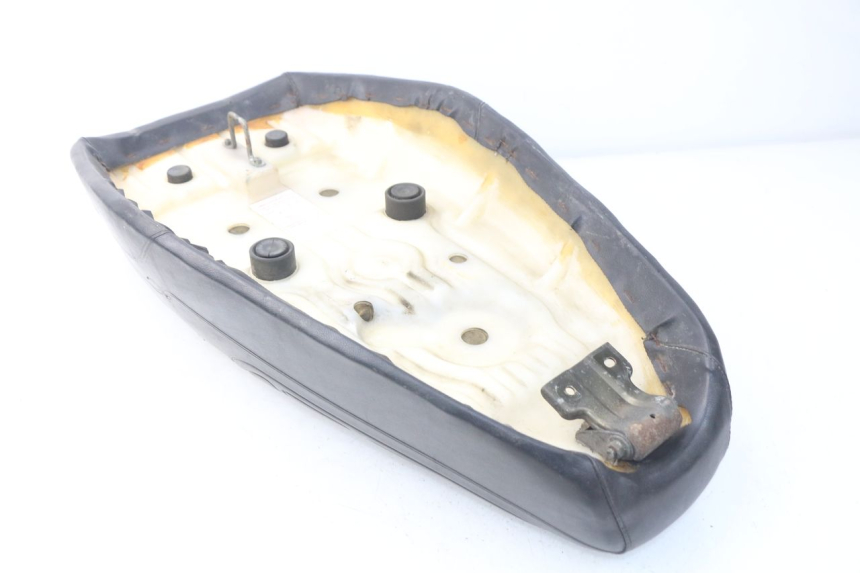 photo de SIEDZENIE PEUGEOT SC 50 (1988 - 1992) - Szczegół części