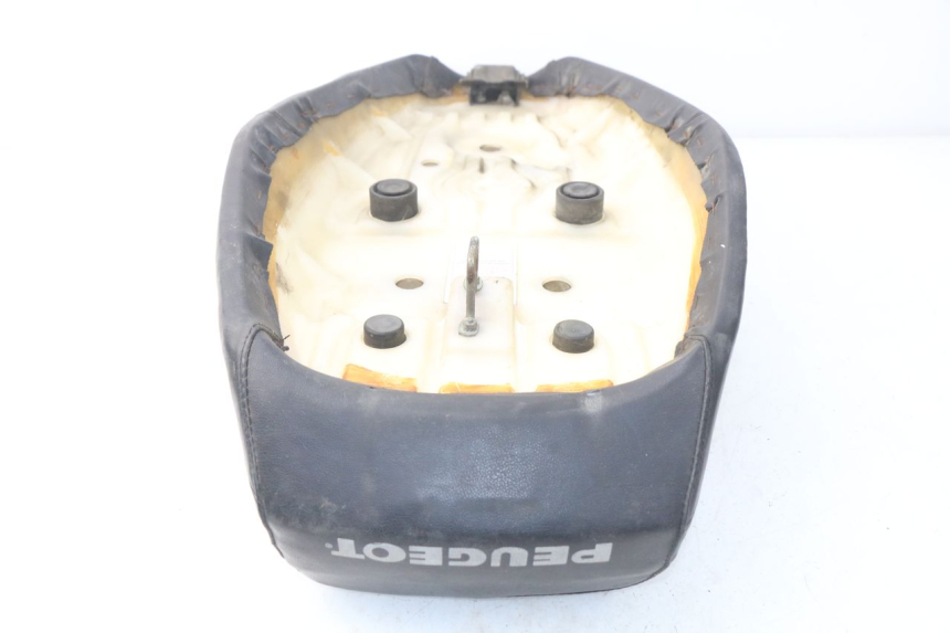 photo de SIEDZENIE PEUGEOT SC 50 (1988 - 1992) - Inny kąt widzenia