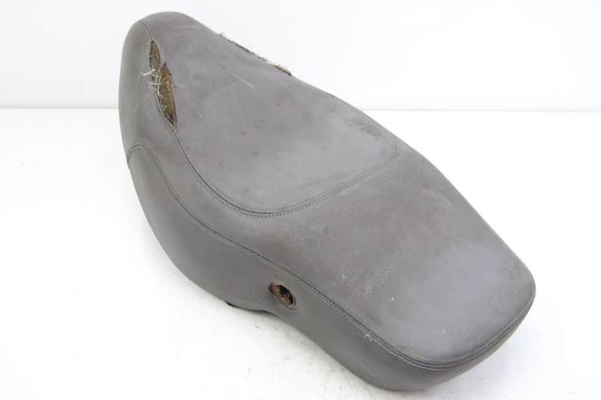 photo de SIEDZENIE APRILIA SCARABEO 4T 50 (2009 - 2017) - Szczegół części