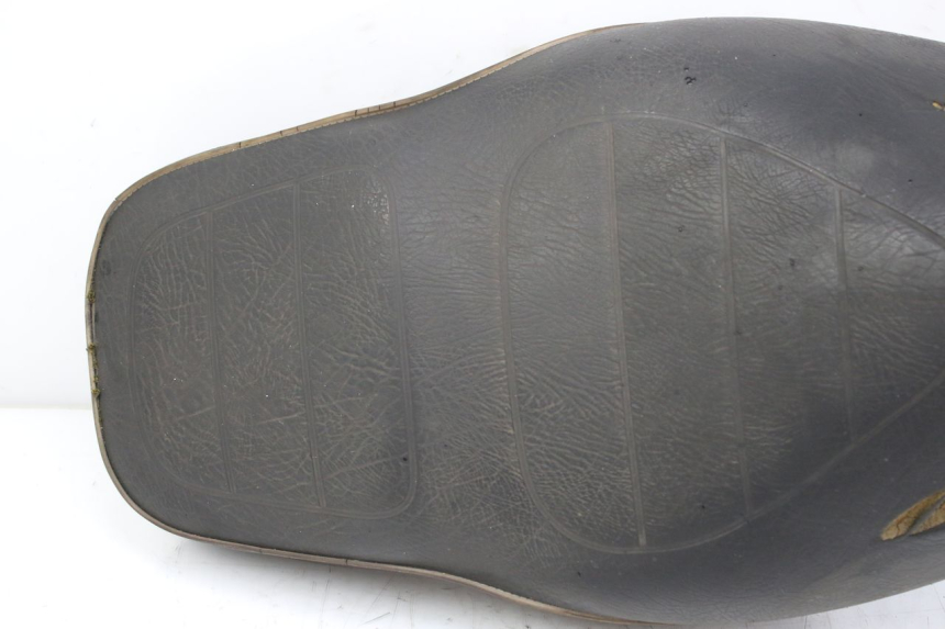 photo de SIEDZENIE APRILIA SCARABEO 100 (2003 - 2012) - Kontrola wizualna