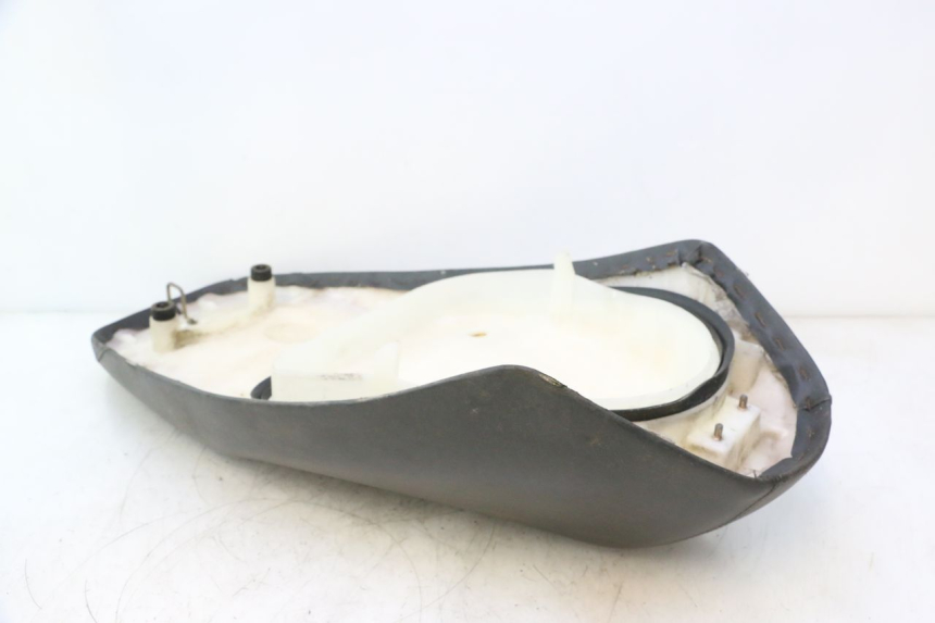 photo de SIEDZENIE HONDA SCV LEAD 100 (2003 - 2007) - Zoom stanu zużycia