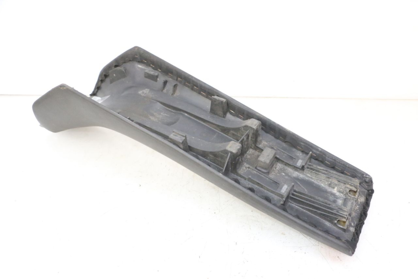 photo de SIEDZENIE DERBI SENDA SM DRD 50 (2008 - 2013) - Oznaczenia i referencje