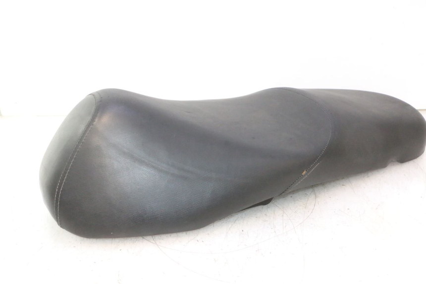 photo de SIODŁO HONDA SH 125 (2001 - 2003) - Struktura - zbliżenie
