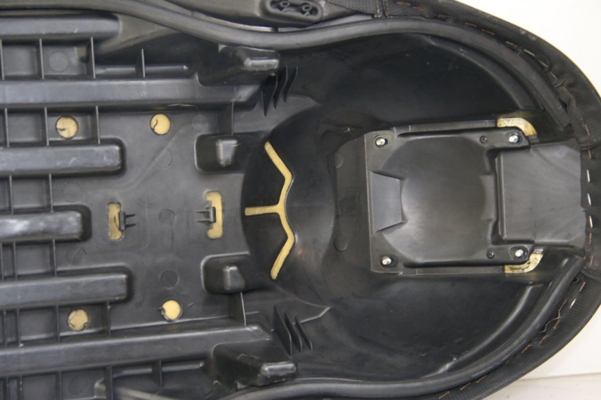 photo de SIEDZENIE MBK SKYCRUISER 125 (2006 - 2009) - Punkty mocowania