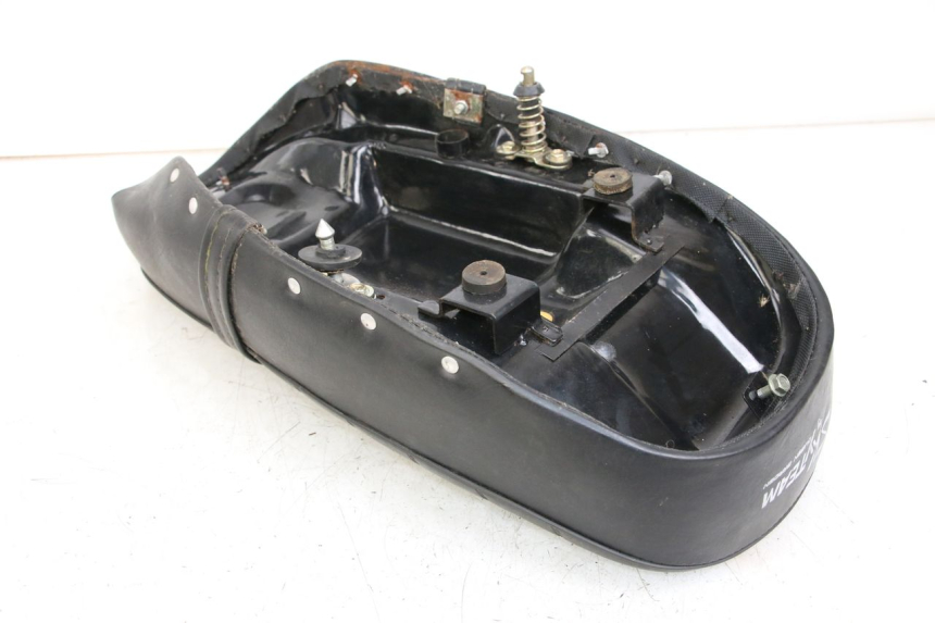 photo de SIEDZENIE SKYTEAM SKYMAX PRO 125 (2012 - 2016) - Oznaczenia i referencje